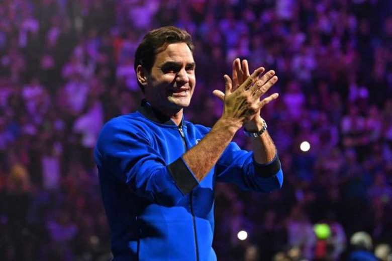 Federer thất bại trong trận cuối sự nghiệp, khóc nức nở ngày giải nghệ - Ảnh 3