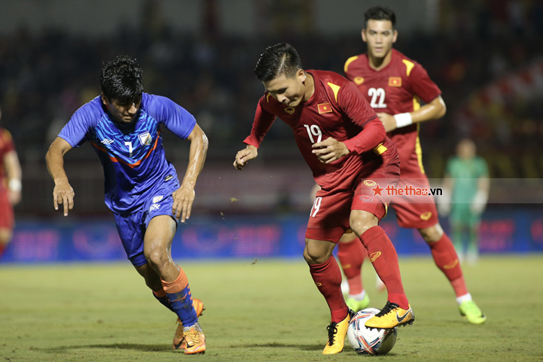 TRỰC TIẾP Việt Nam 1-0 Ấn Độ: Chủ nhà tạo sóng gió - Ảnh 4