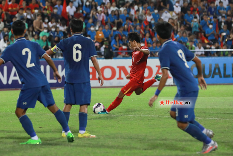 TRỰC TIẾP U17 Việt Nam 2-0 U17 Thái Lan: Long Vũ nhân đôi cách biệt - Ảnh 10