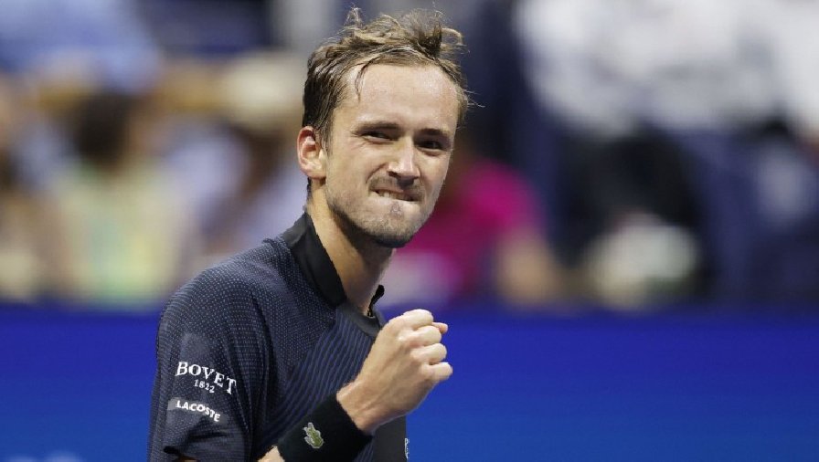 cánh gà trung quốc Medvedev đè bẹp tay vợt Trung Quốc, gặp Kyrgios ở vòng 4 US Open