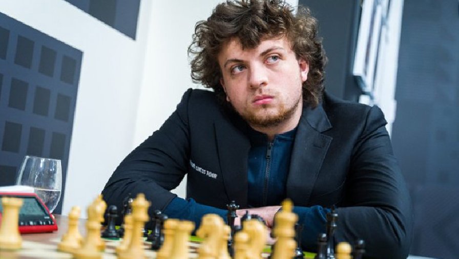 Hans Niemann bị phát hiện gian lận hơn 100 lần khi chơi cờ online