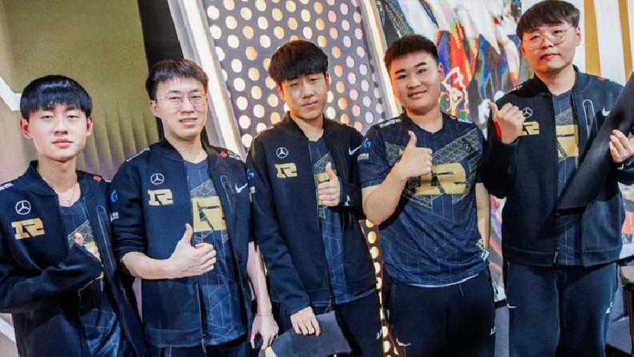 RNG khiến LPL mất mặt tại CKTG