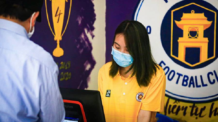 vé bóng đá online vn CLB Hà Nội tạm ngừng bán vé online 2 trận gặp TP.HCM và Đông Á Thanh Hóa