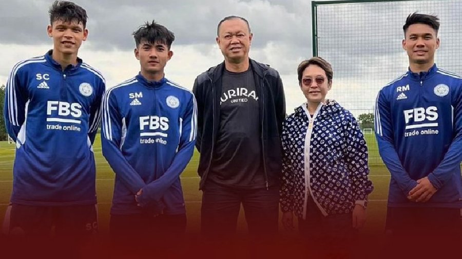 hlv polking thái lan 3 sao Thái Lan sang Anh tập huấn, lỡ hẹn AFF Cup 2022
