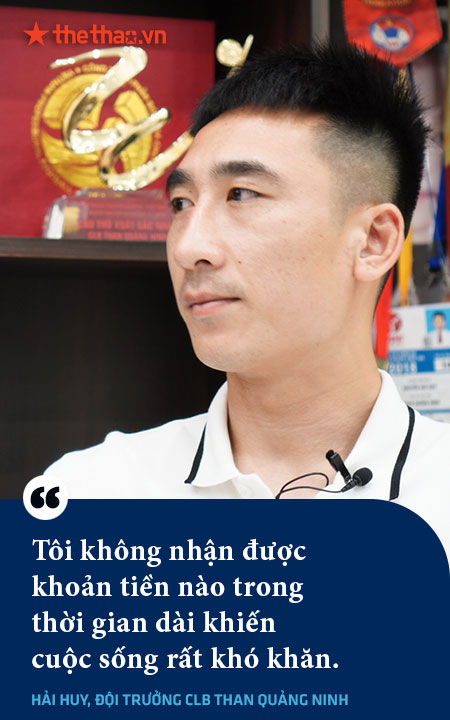 Tiền vệ Nguyễn Hải Huy: 'Ai chẳng muốn cống hiến cho quê hương, nhưng không có tiền để nuôi vợ con thì khó lắm'